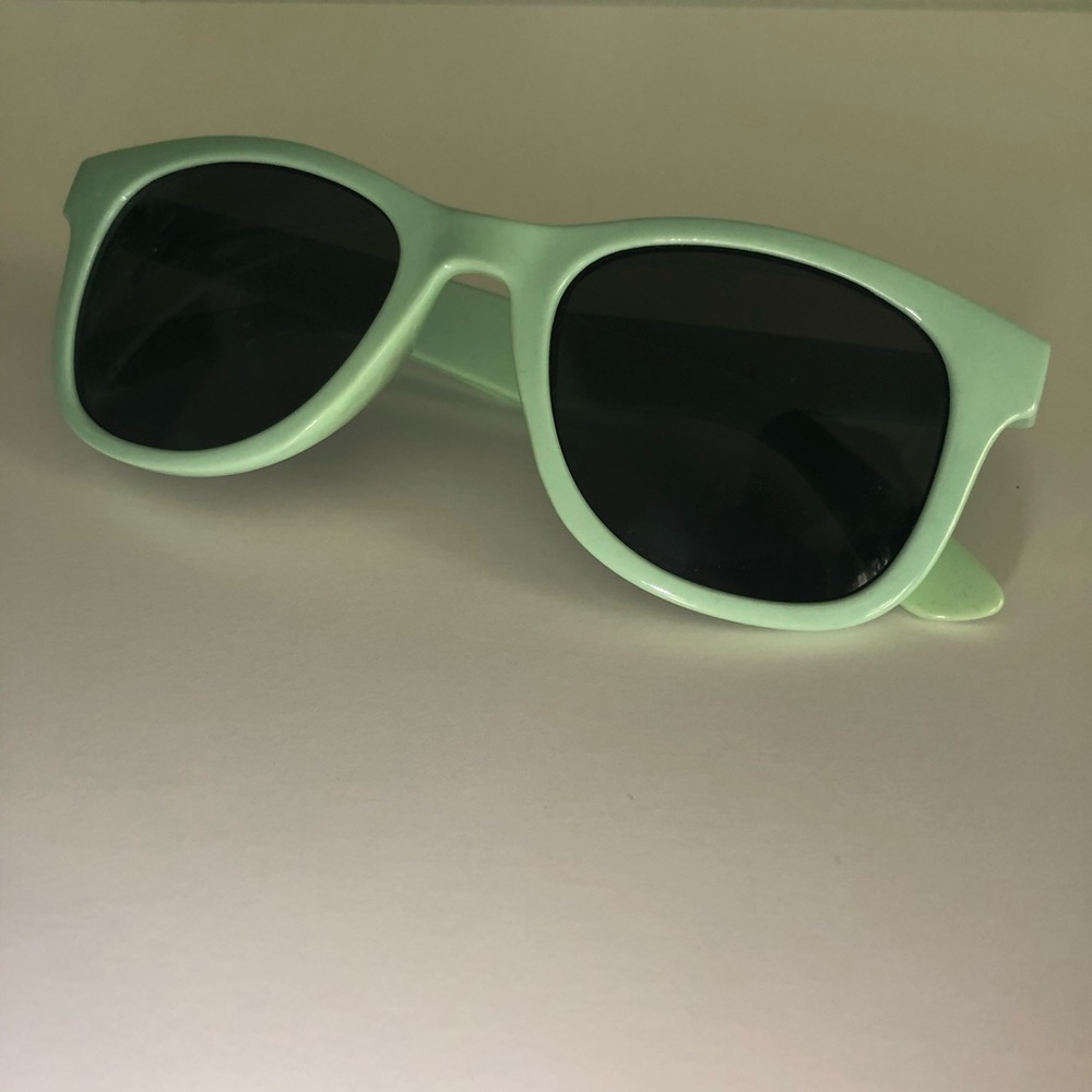 Mint / green Sunglasses - Picture 5 of 6
